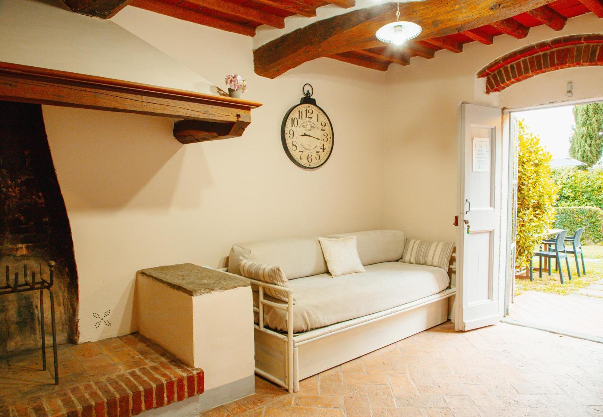 La Pescaia Casa Vacanza Guest House Larciano ภายนอก รูปภาพ