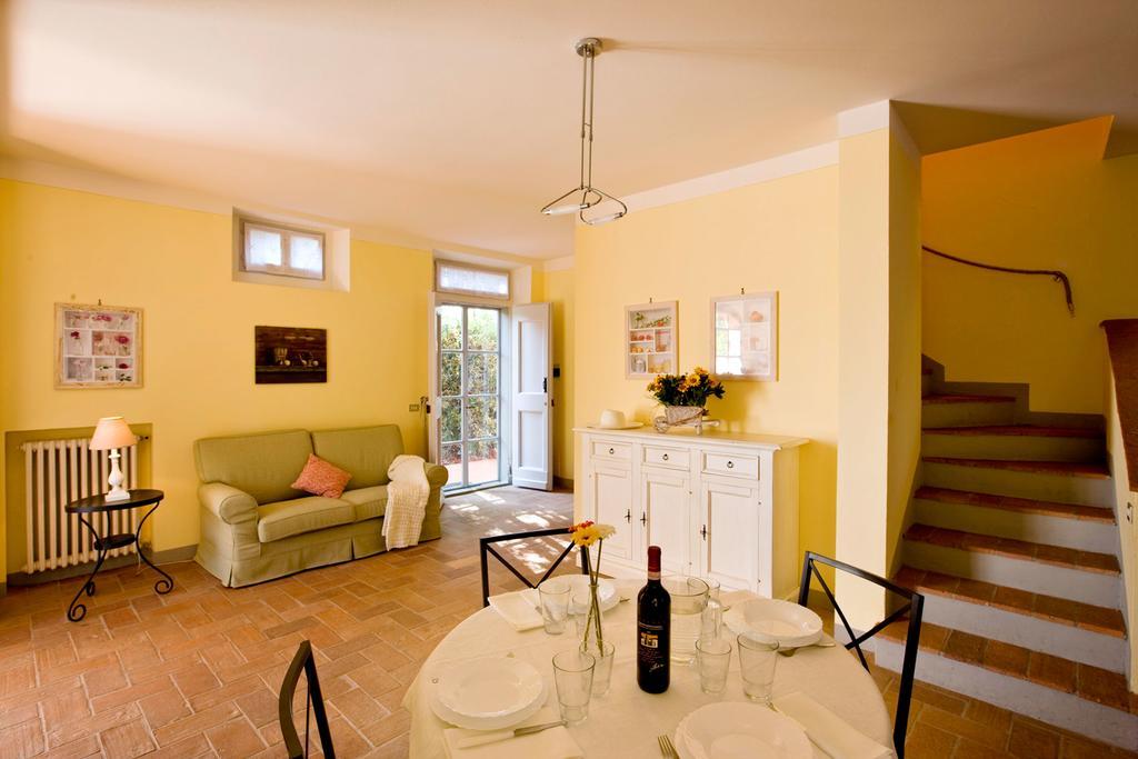 La Pescaia Casa Vacanza Guest House Larciano ภายนอก รูปภาพ